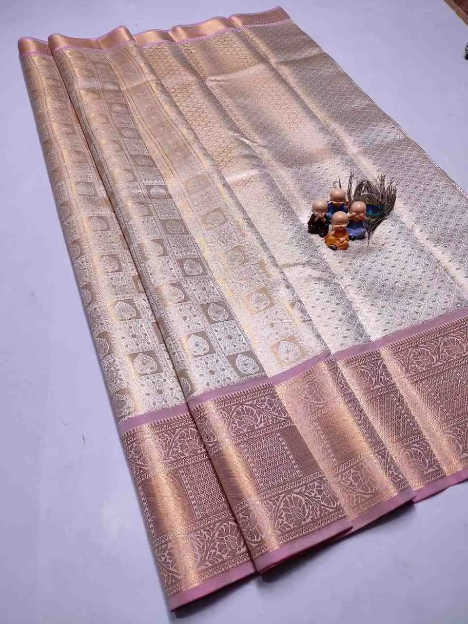 Diamond Jaal Brocade Semi Kanchipuram Silk Saree